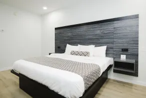 Sapphire Inn & Suites - Chambre
