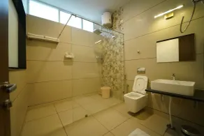 Gubbi Goodu Green Resort - Bathroom