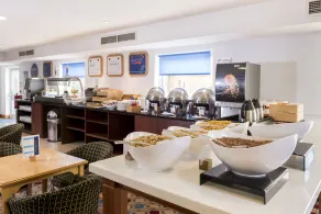Holiday Inn Express Birmingham Star City by IHG - Restaurant