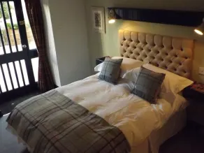 The White Horse Inn - Room