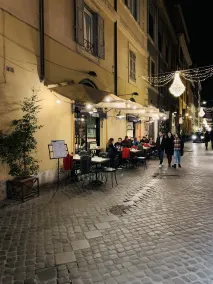 iRooms - Spanish Steps - Restaurante