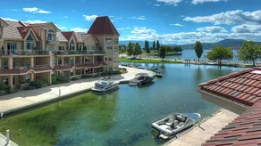 Discovery Bay King Master på poolnivå Gå ut - Utsikt från rummet