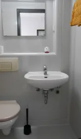 Gästehaus Zimmer Frei - Bathroom