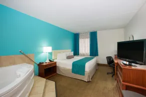 Howard Johnson by Wyndham Evansville East - Chambre