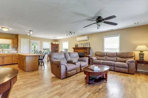 Rural Bybee Retreat w/ Mtn Views! - Interiør