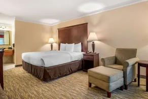 Clarion Inn and Conference Center - Chambre