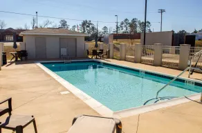 Sleep Inn & Suites Evergreen I-65 - Pool