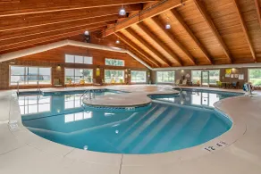 Comfort Suites Coralville I-80 - Pool