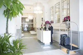 Hospes Puerta de Alcalá, a Member of Design Hotels - Réception