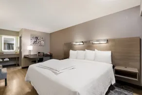 Red Roof Inn PLUS+ Chicago - Naperville - Chambre
