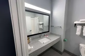 Days Inn by Wyndham Zachary LA - Salle de bain