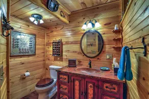 Celo Cabin w/ Deck in Pisgah National Forest - Baño