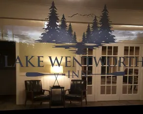 Lake Wentworth Inn - Lobby