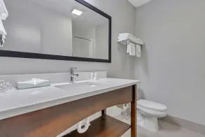 Baymont by Wyndham N Myrtle Beach - Park & Sports Complex Area - Salle de bain