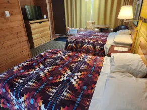 Cedar Creek Resort - Camera