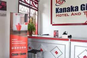 RedDoorz near Sultan Hasanuddin Airport 2 Makassar - Reception