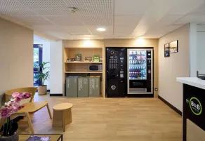 B&B HOTEL Viry-Châtillon 3 étoiles - Reception
