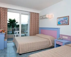 Eva Beach Hotel - Zimmer