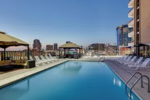 Crowne Plaza Dallas Downtown by IHG - Pool