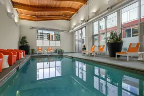 Aloft by Marriott Minneapolis - Piscine