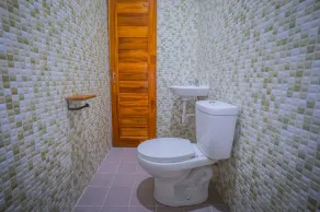Kos Bulan Bali - Bathroom