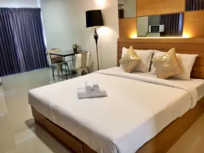 The Greenery central suite & hotel - Chambre