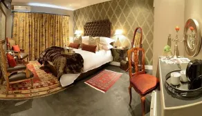 Duke & Duchess Boutique Hotel - Room