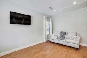 Walk to Lake Lewisville & Park: Pet-friendly Apt - Interiør