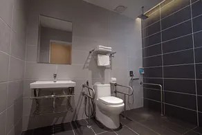 Sri Enstek Hotel KLIA, KLIA 2 & F1 - Bathroom