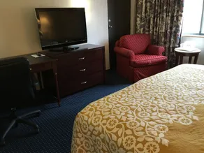 Days Inn by Wyndham Berlin Meriden - Chambre