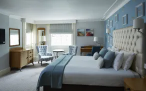 The Old Ship Hotel - Room