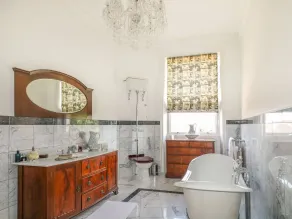 Severn Manor Country Estate - Bathroom