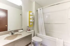 Motel 6-Lethbridge, AB - Salle de bain