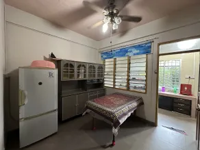 Hm airbnb - Restaurant