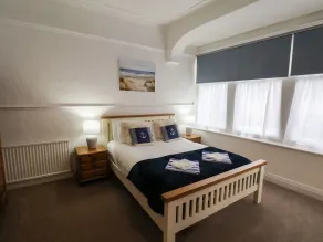 South Bay Beach House - Room