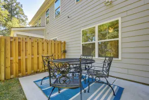 Townhome w/ Pool! 7 Mi to Ocean Isle Beach - Interiør