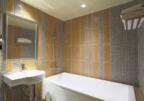 Royal Group Motel Buo Ai Branch - Bathroom