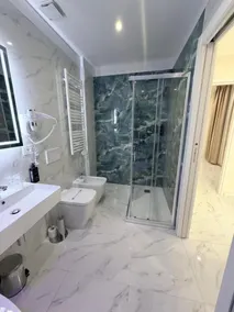 Hotel Margot - Badezimmer