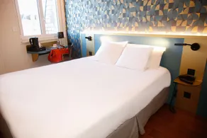 Hôtel de France Vire - Værelse
