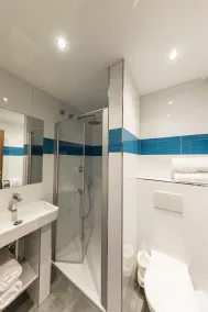 Hotel Tommasi - Bathroom
