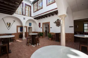 Hotel Carlos V Jerez by Vivere Stays - Restaurant