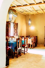 Riad Caravasar - Restaurang