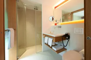 Hotel Bora HotSpaResort - Bathroom