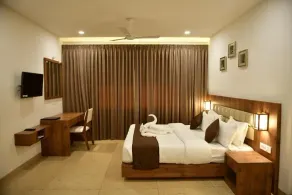 Golden Star - Room