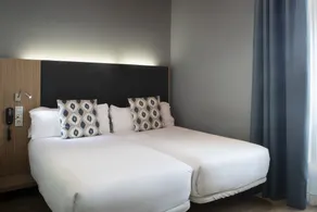Petit Palace Plaza del Carmen - Room