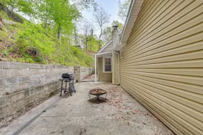 Nature & City Access! Family Home in North Jersey - Innvendig