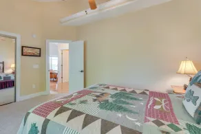 Lake-View Condo with Covered Deck in Hiawassee! - Interiør