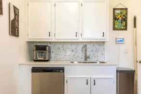 Stylish Home ~ 2 Mi to Jackson State & Belhaven! - Interiør