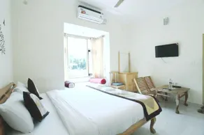 The Country Side Resort - Room