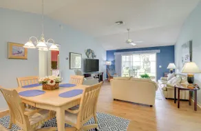 Walk to Community Perks: Home in The Villages - Innvendig